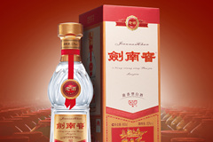 剑南春老酒重磅上市，强势占领次高端市场